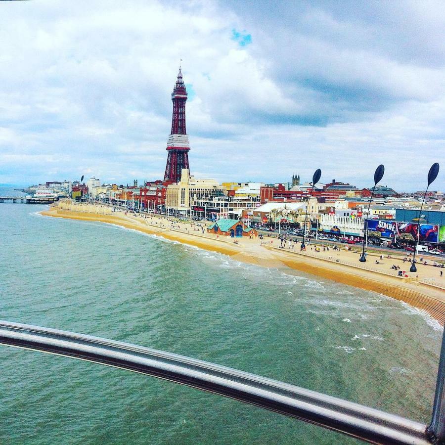 Heather Lea Guest Rooms Blackpool Bagian luar foto